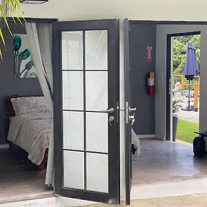 the-serene-house-bed-breakfast.top-hotels-puertorico.com/